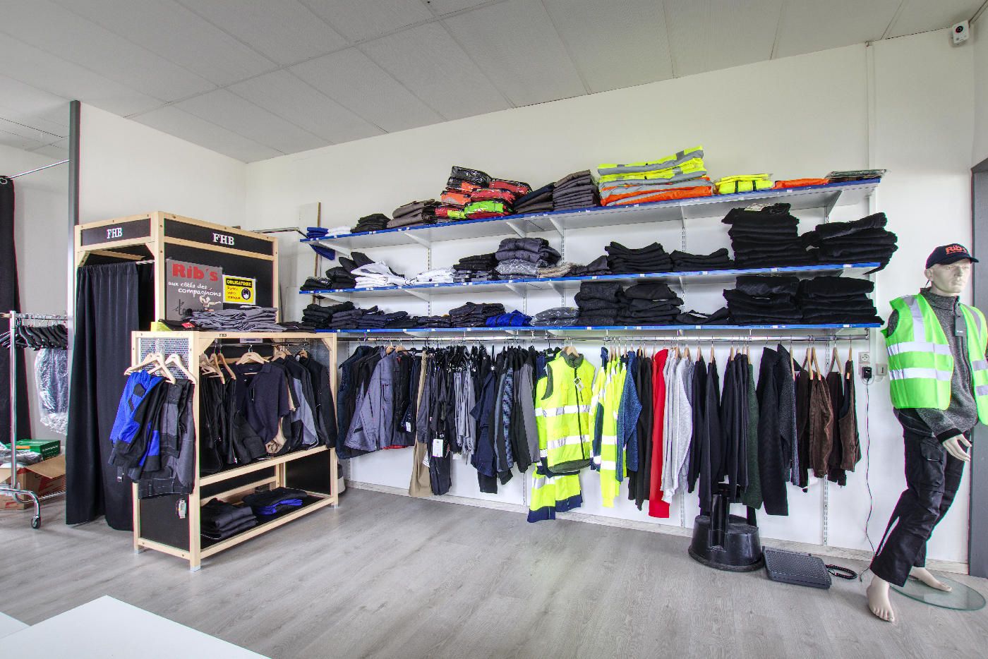 {Rib's vêtements professionnels} {Périgueux et Dordogne}